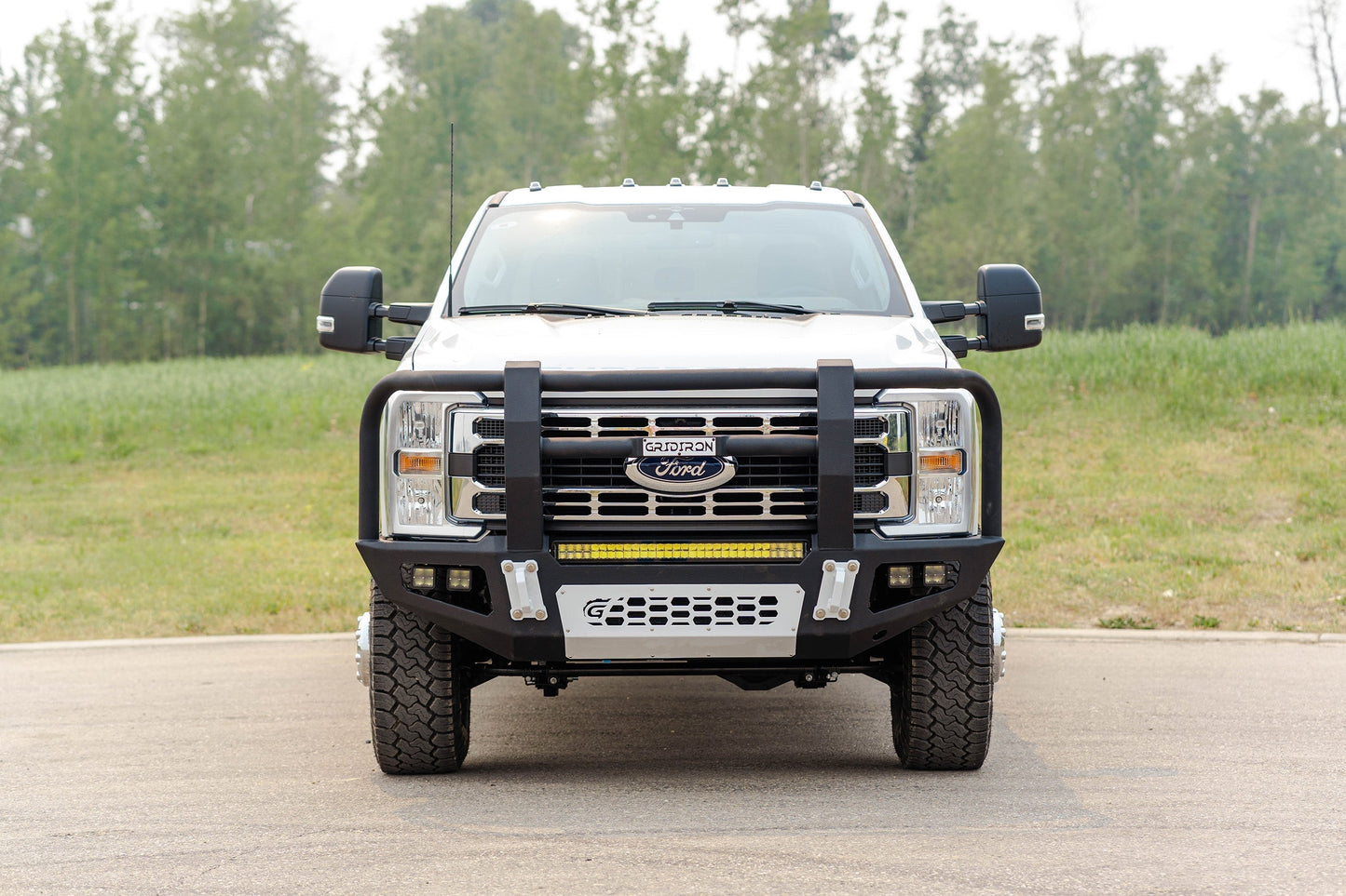 GRIDIRON 2023-2025 Ford F250/F350 Full Tube Front Bumper