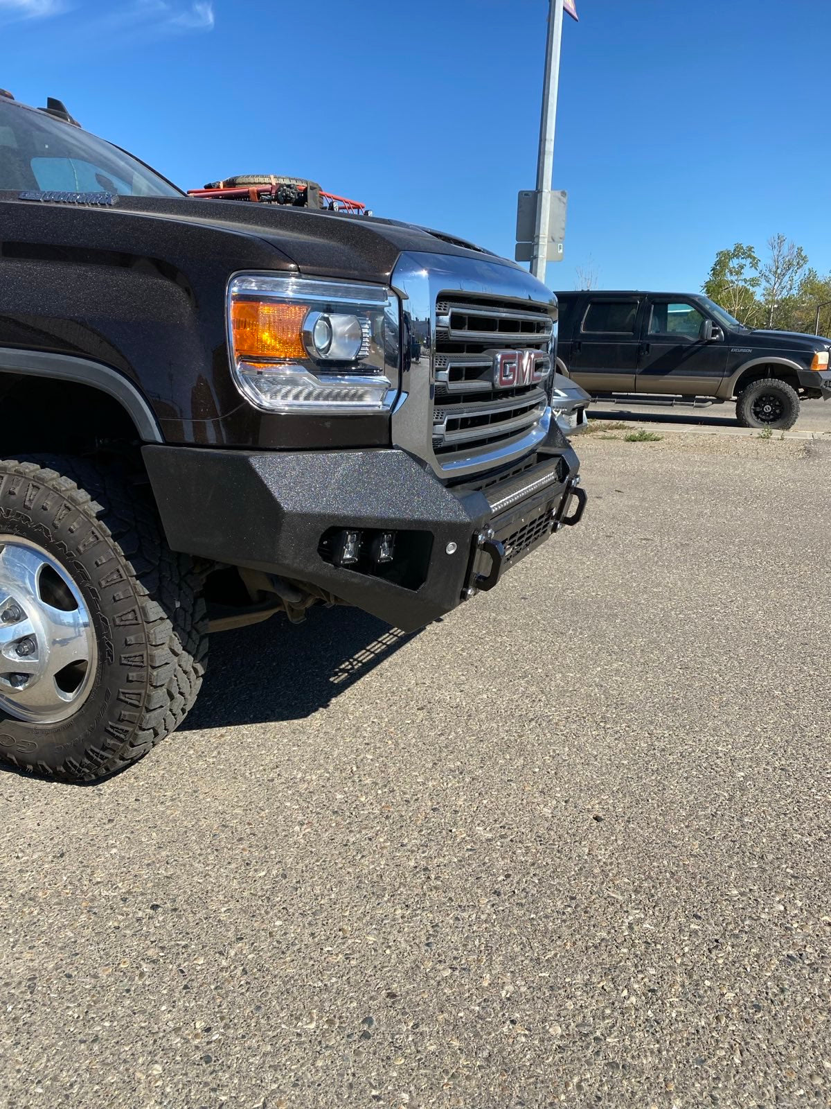 GRIDIRON 2015-2018.5 GMC 2500/3500 Base Front Bumper