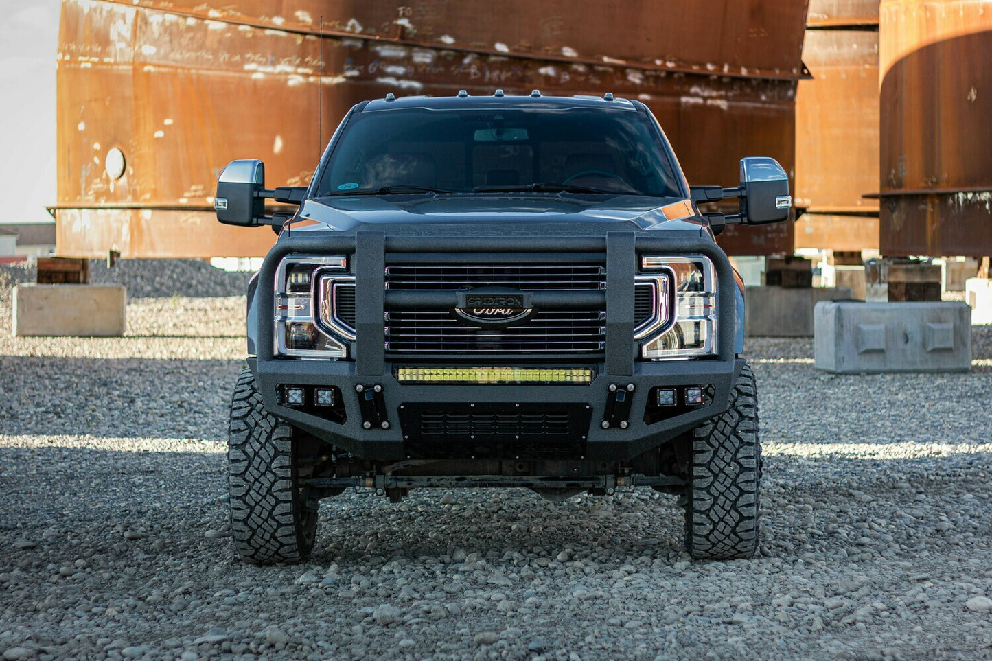 GRIDIRON 2017-2022 Ford F450/F550 Full Tube Front Bumper