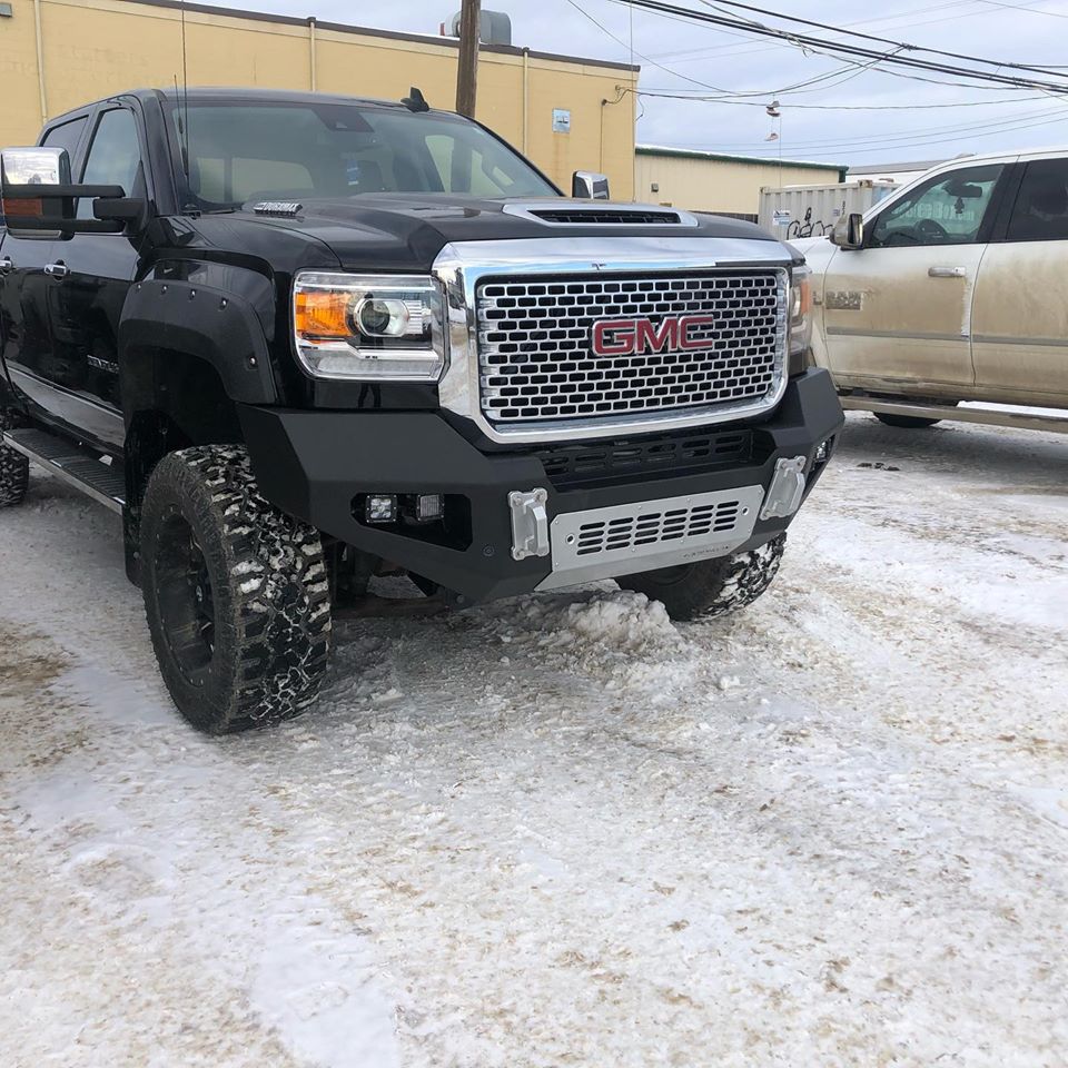 GRIDIRON 2015-2018.5 GMC 2500/3500 Base Front Bumper