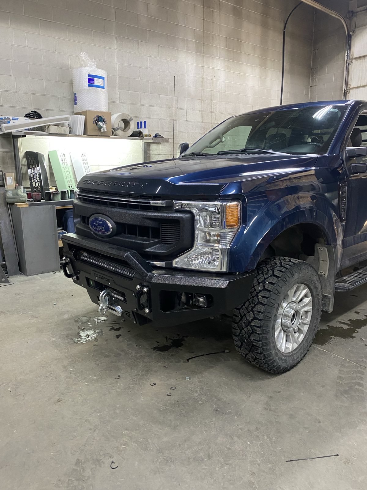 GRIDIRON 2017-2022 Ford F250-F550 Prerunner Winch Front Bumper