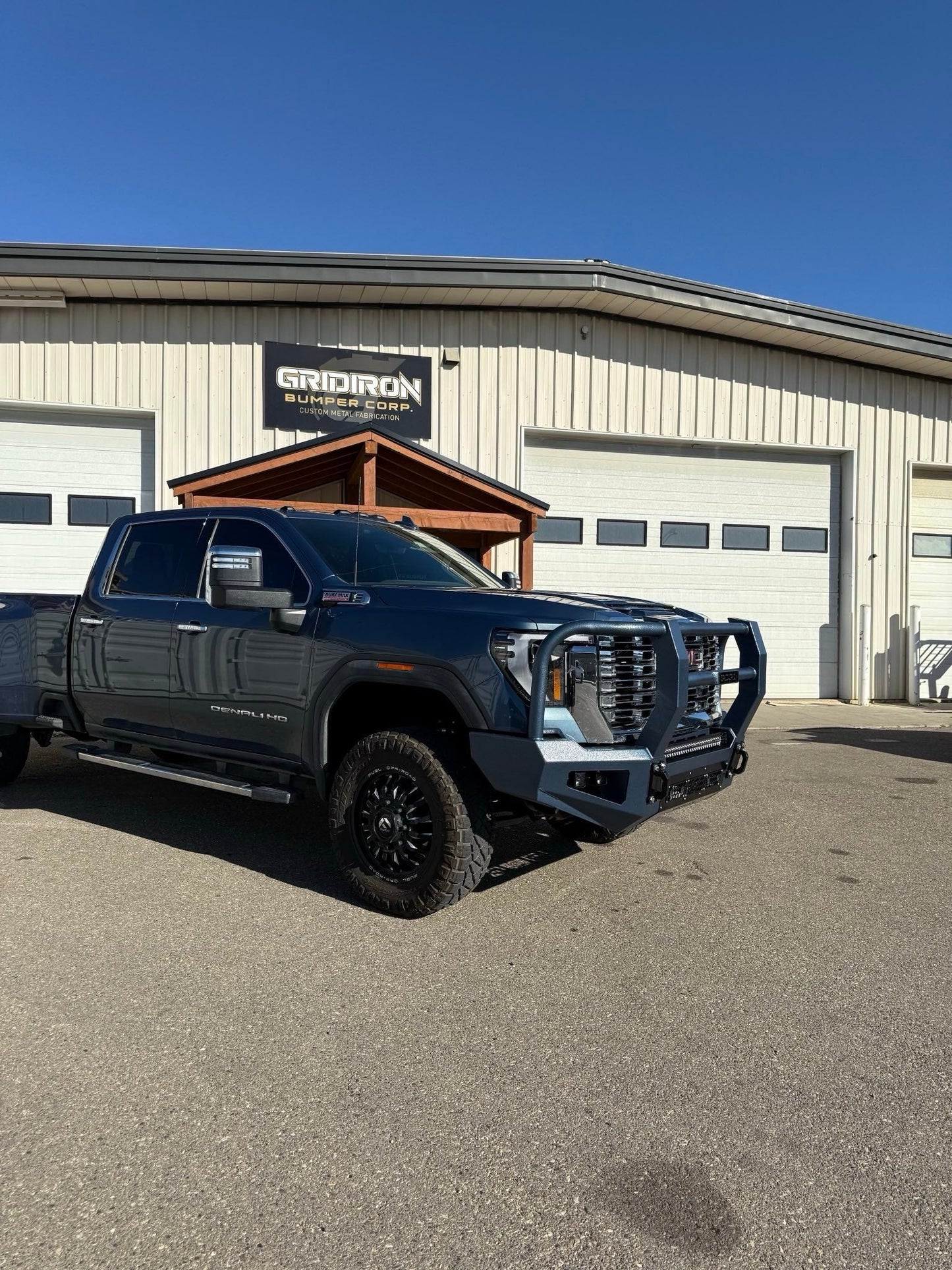 GRIDIRON 2024+ GMC 2500/3500 Full Tube Front Bumper