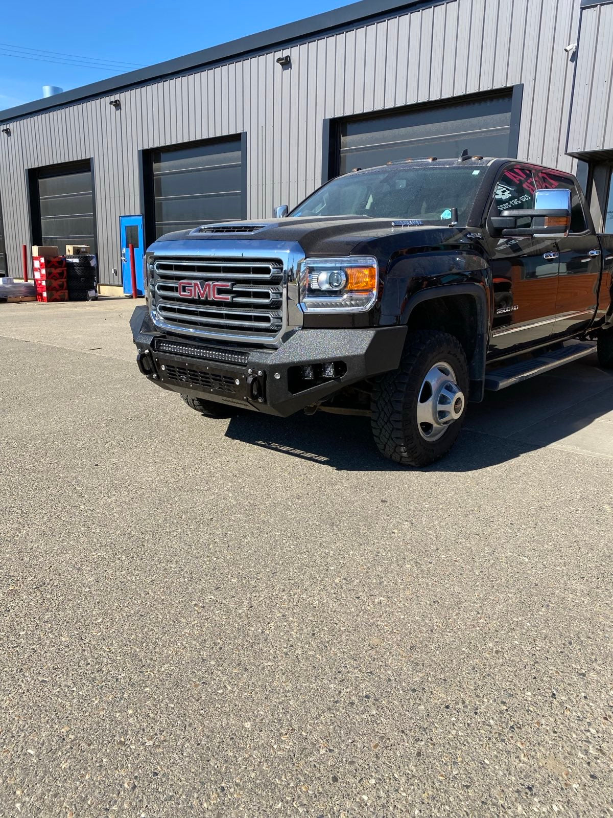 GRIDIRON 2015-2018.5 GMC 2500/3500 Base Front Bumper