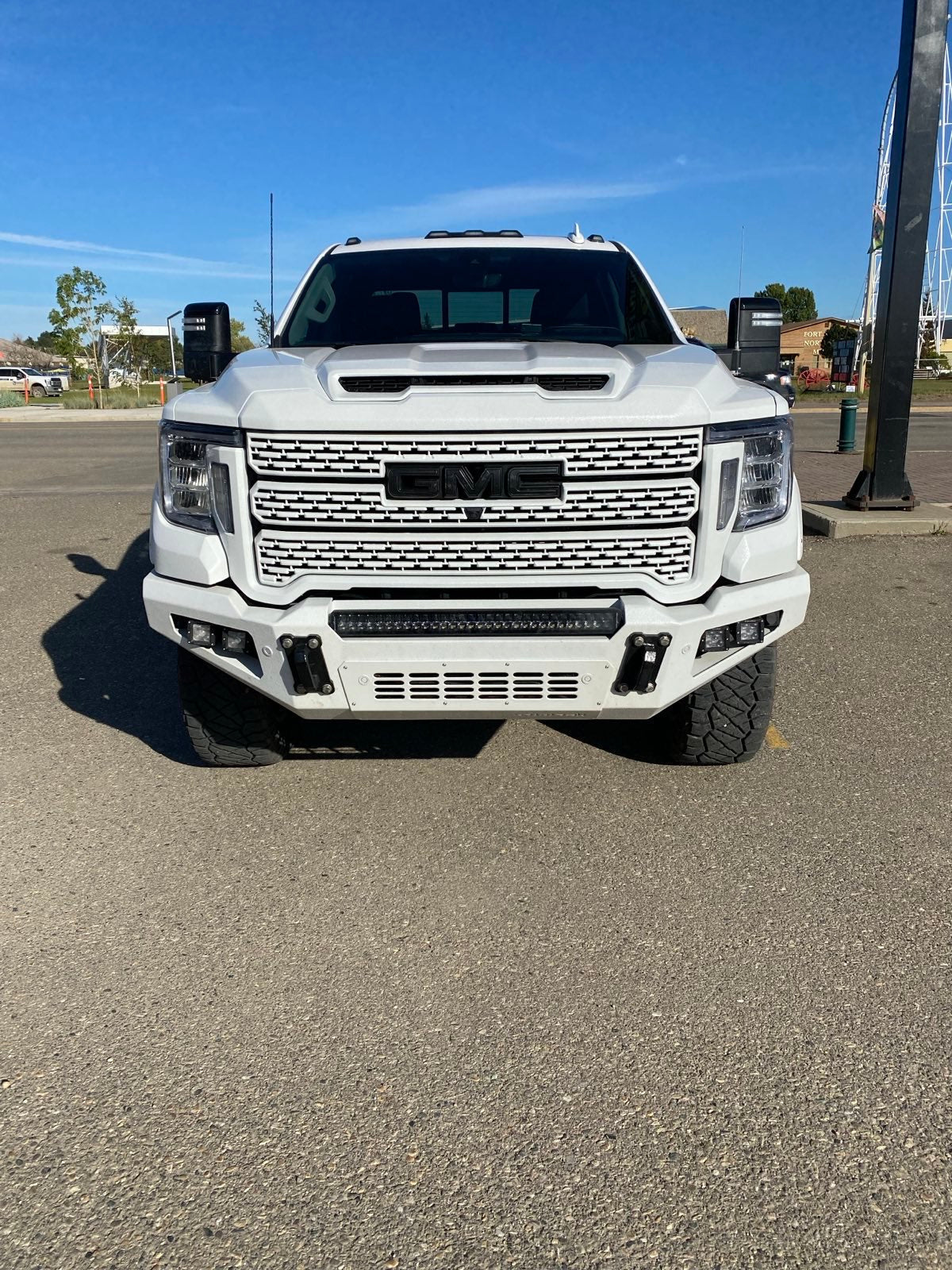 GRIDIRON 2019-2023 GMC 2500/3500 Base Front Bumper