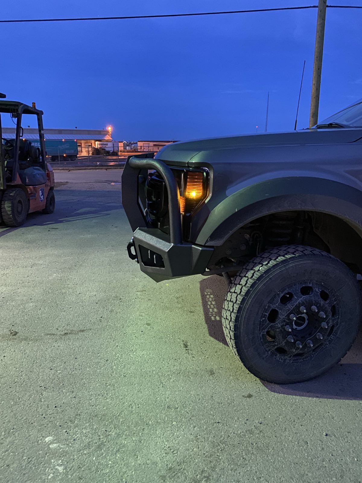 GRIDIRON 2017-2022 Ford F250-F550 Full Tube Front Bumper