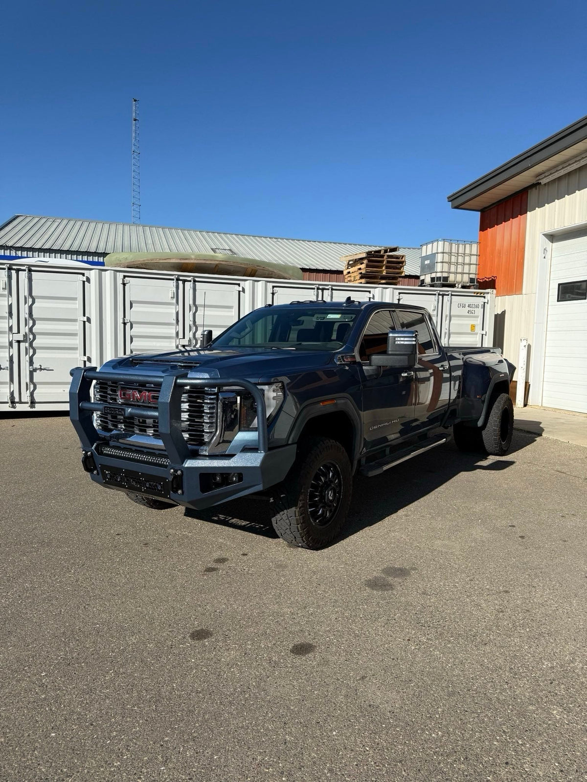 GRIDIRON 2024+ GMC 2500/3500 Full Tube Front Bumper