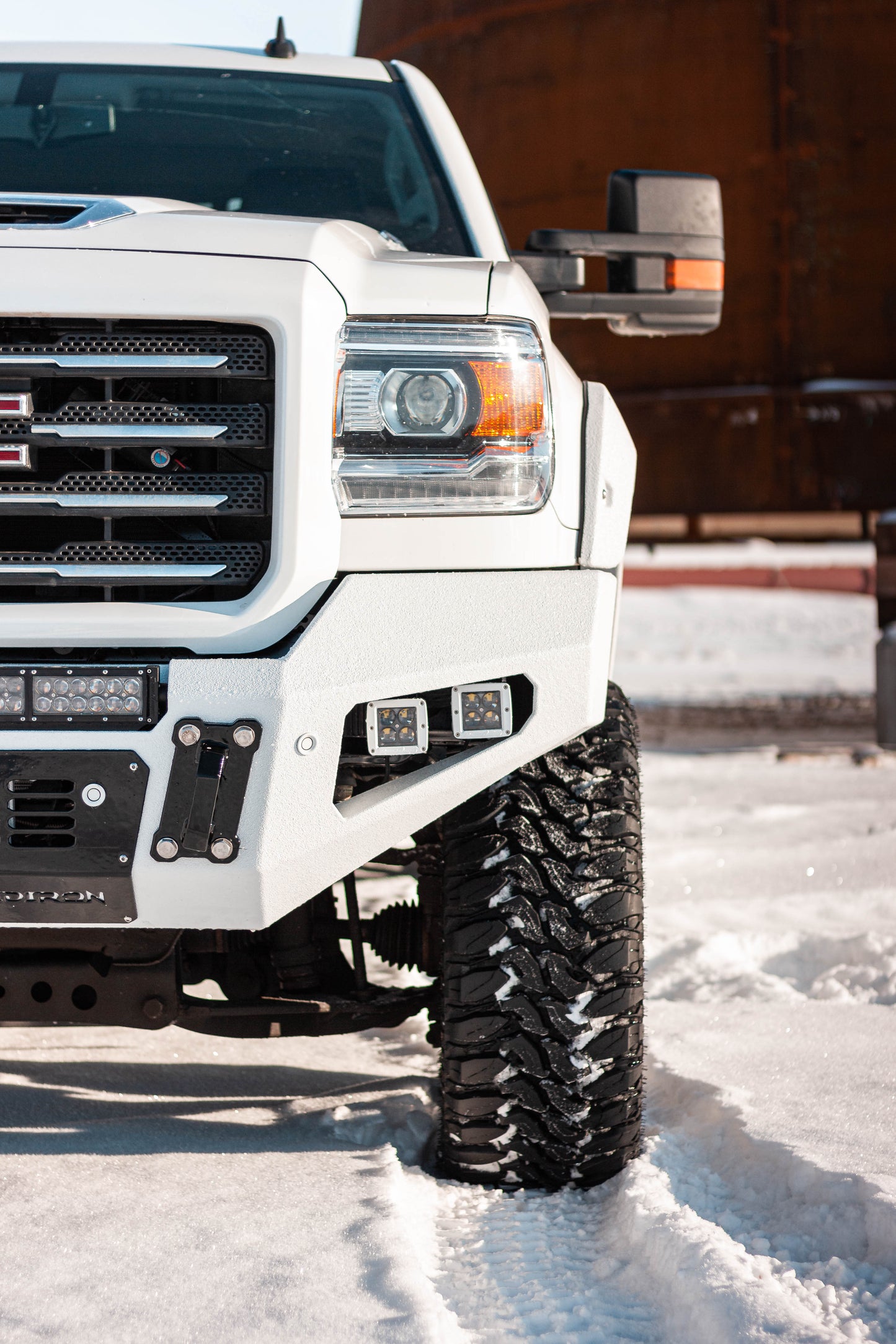 GRIDIRON 2015-2018.5 GMC 2500/3500 Base Front Bumper