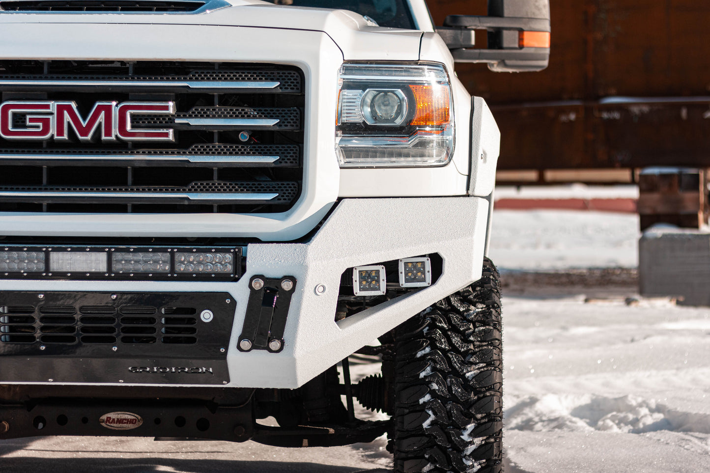 GRIDIRON 2015-2018.5 GMC 2500/3500 Base Front Bumper