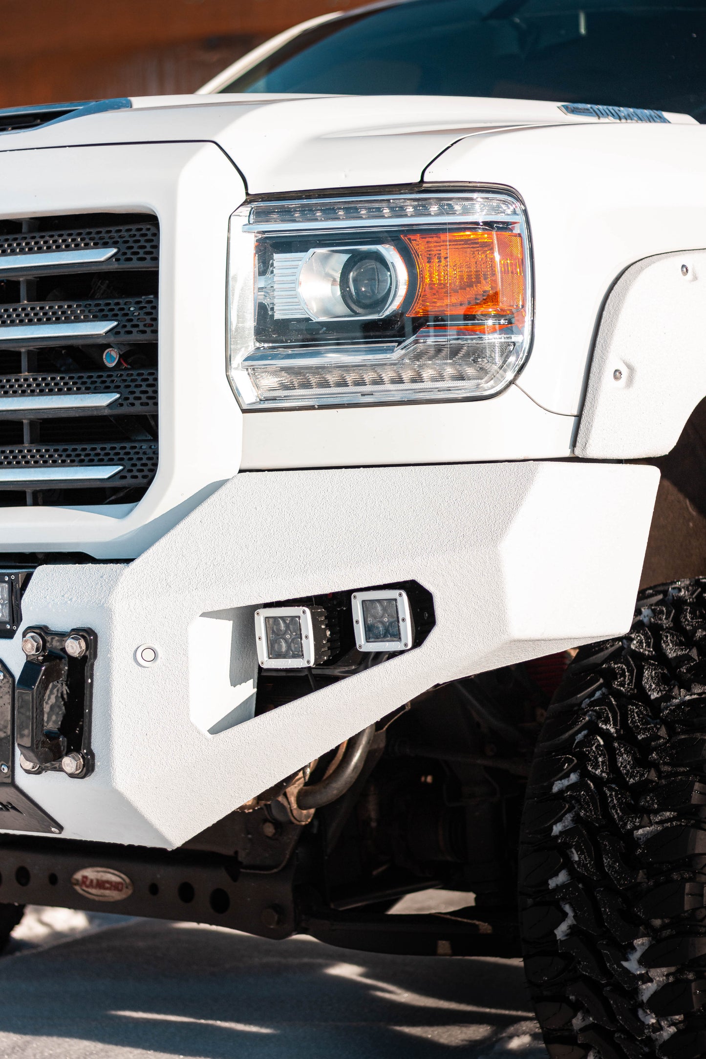 GRIDIRON 2015-2018.5 GMC 2500/3500 Base Front Bumper
