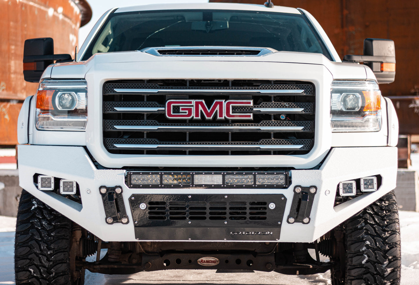 GRIDIRON 2015-2018.5 GMC 2500/3500 Base Front Bumper