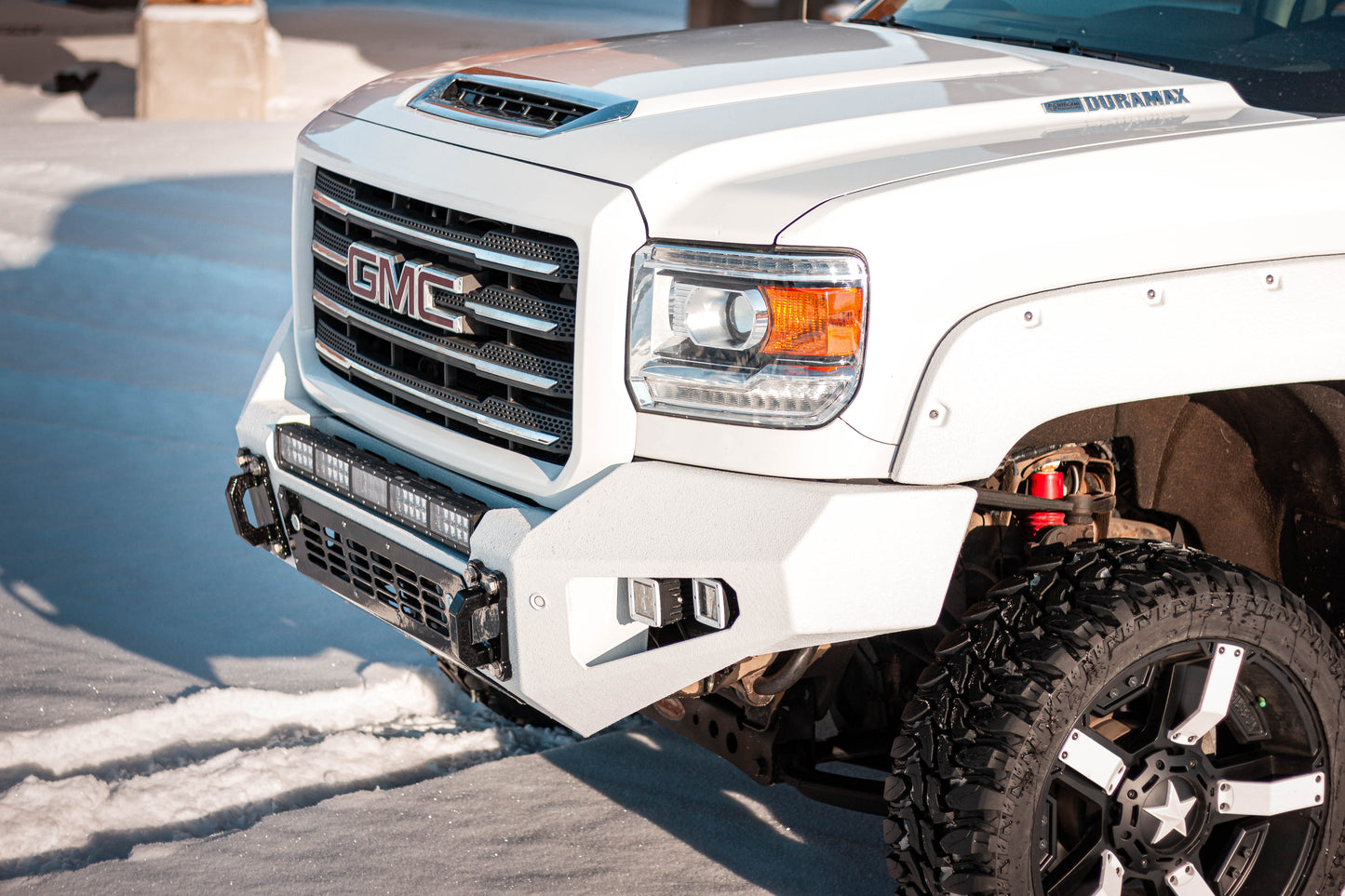 GRIDIRON 2015-2018.5 GMC 2500/3500 Base Front Bumper