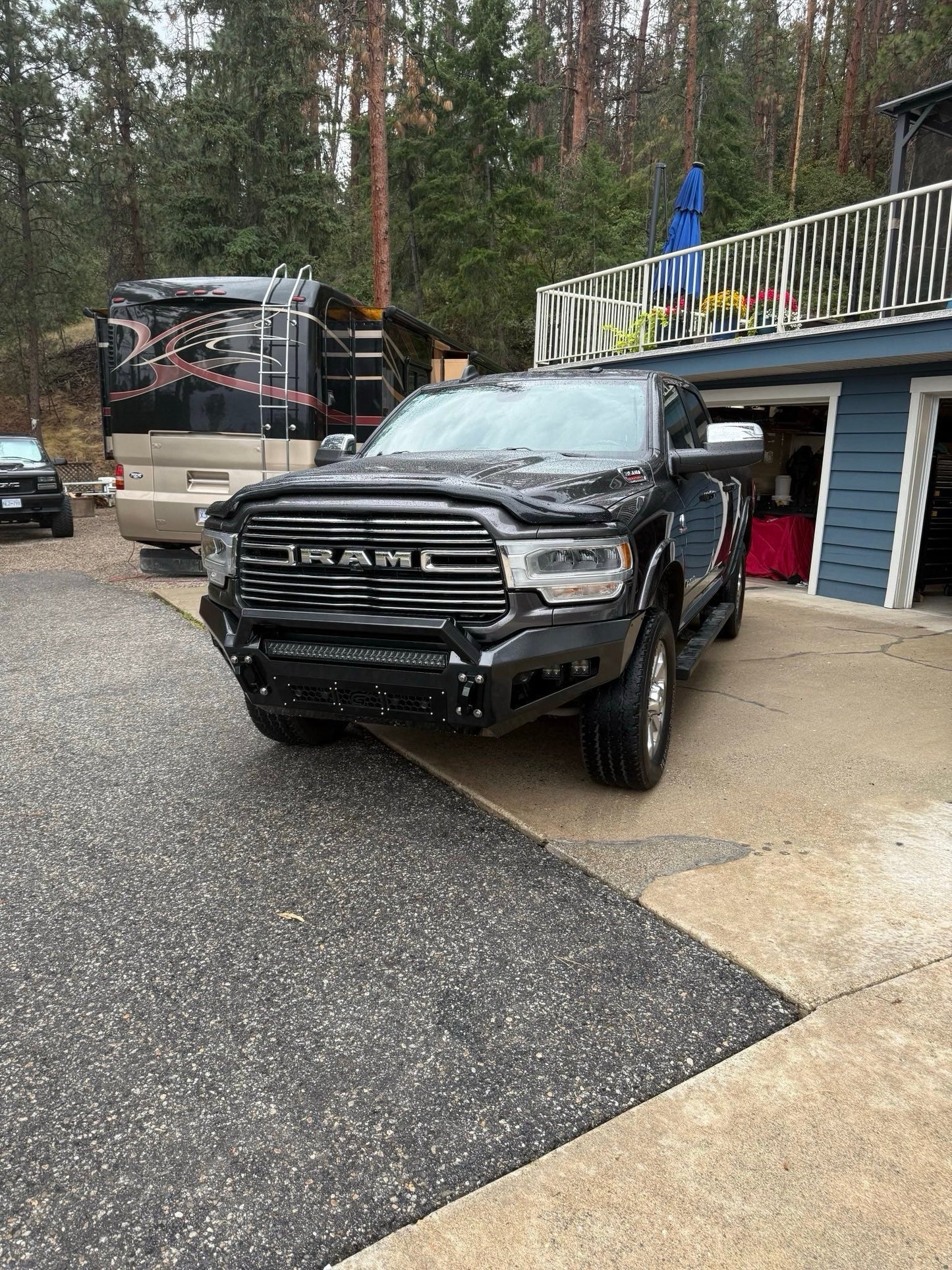 GRIDIRON 2019+ Ram 2500/3500/4500/5500 Prerunner Front Bumper