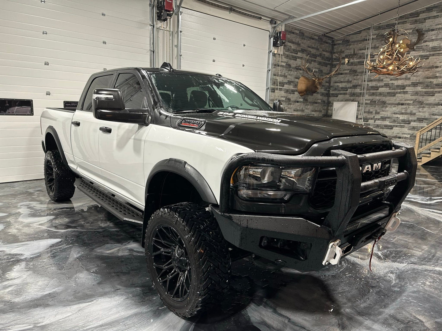 GRIDIRON 2019+ Ram 2500/3500 Power Wagon Full Tube Front Bumper
