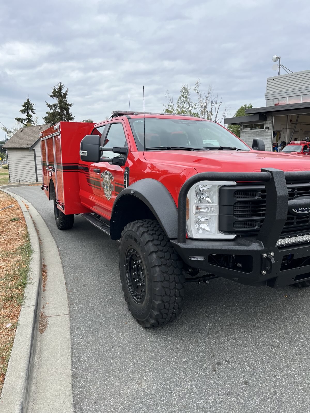 GRIDIRON 2023-2026 Ford F250-F550 Full Tube Winch Front Bumper