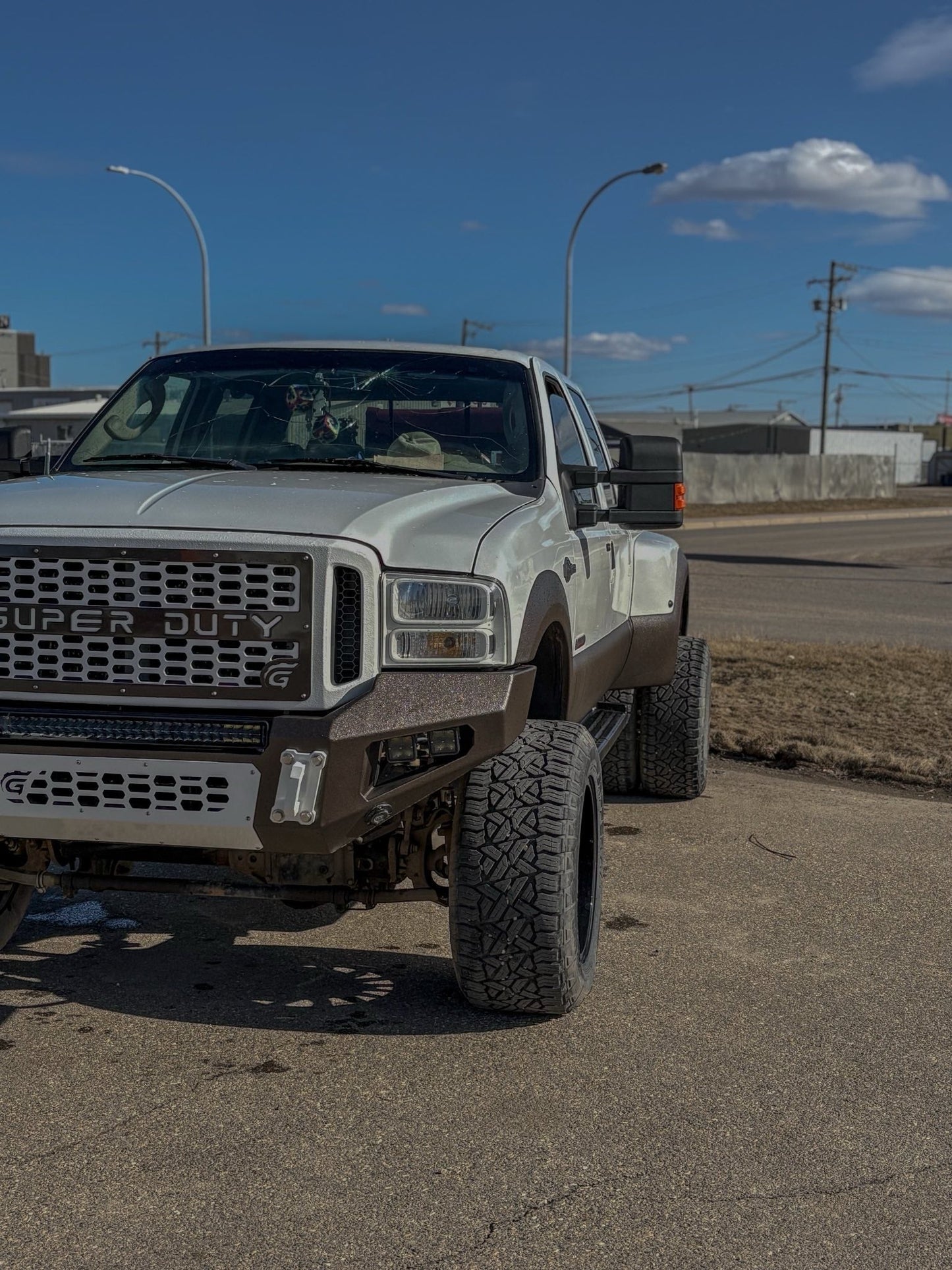 GRIDIRON 2005-2007 Ford F250/F350 Base Front Bumper