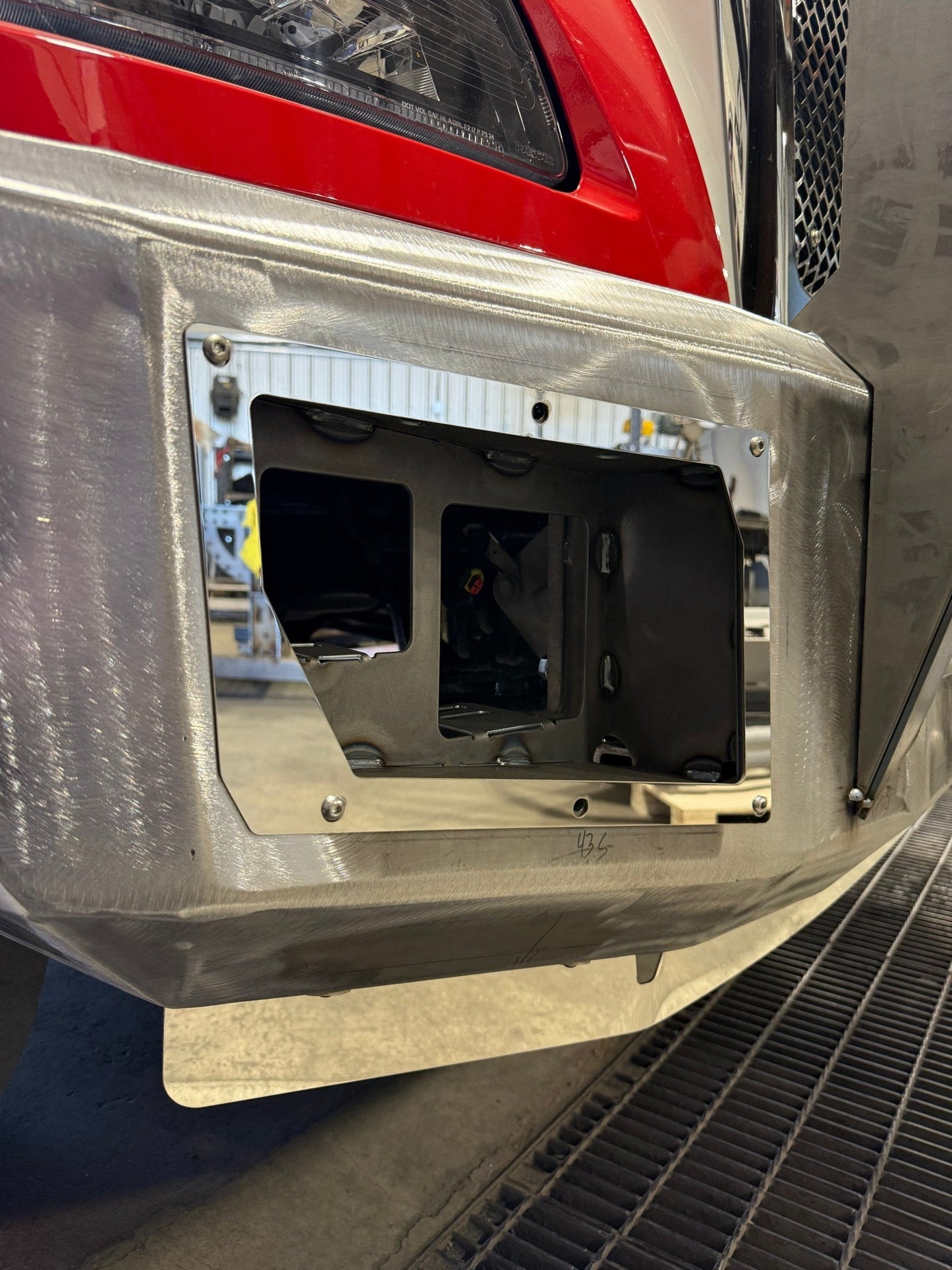 GRIDIRON 2021 - 2026 Kenworth T380 - T480 Base Front Bumper
