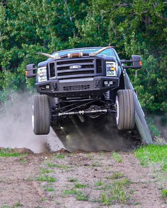 GRIDIRON 2008-2010 Ford F250/F350 Base Front Bumper