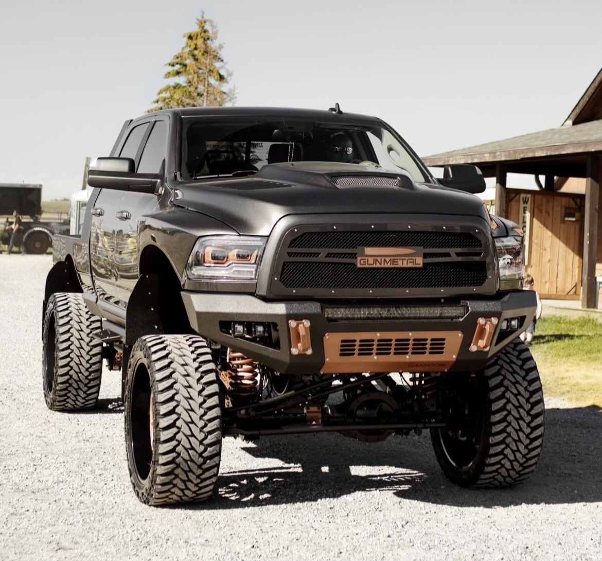 GRIDIRON 2010-2018 Ram 2500/3500/4500/5500 Base Front Bumper