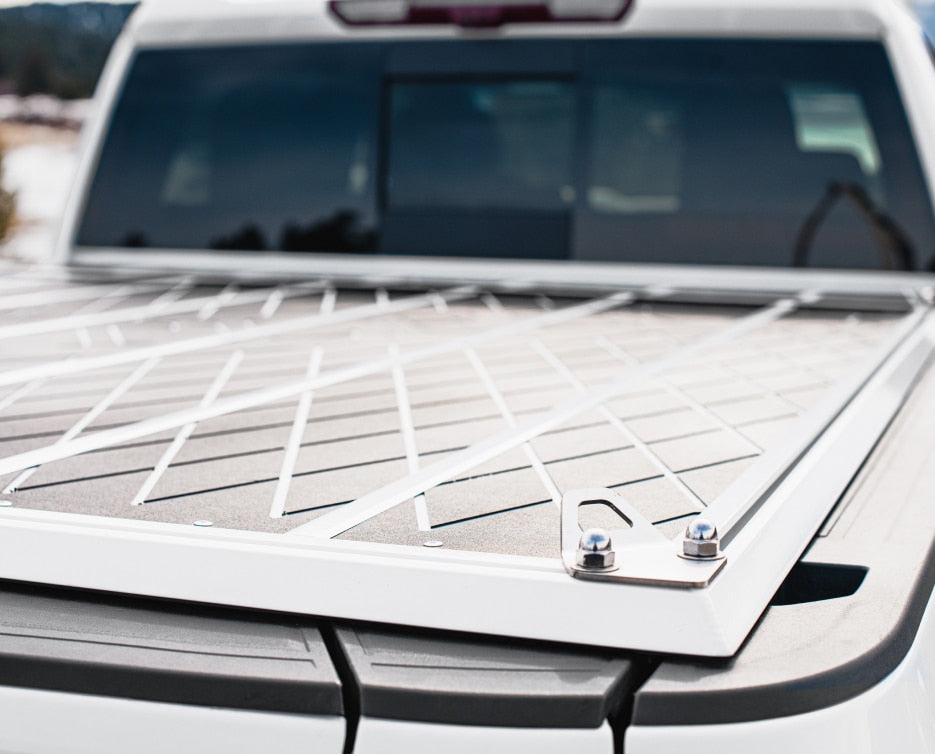 LIMITLESS Hard Tonneau Cover